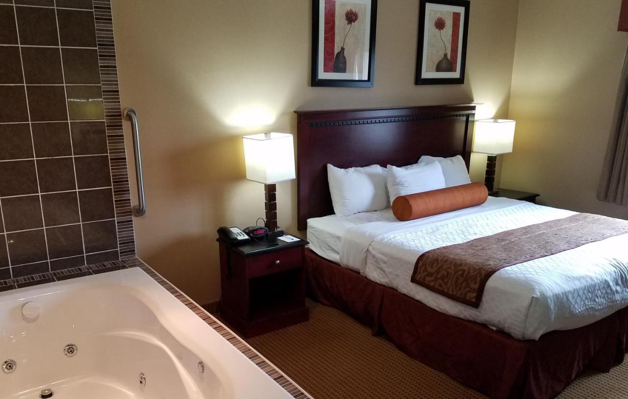 Hotel Lincoln Inn On Route 66 And Near I-55 Extérieur photo